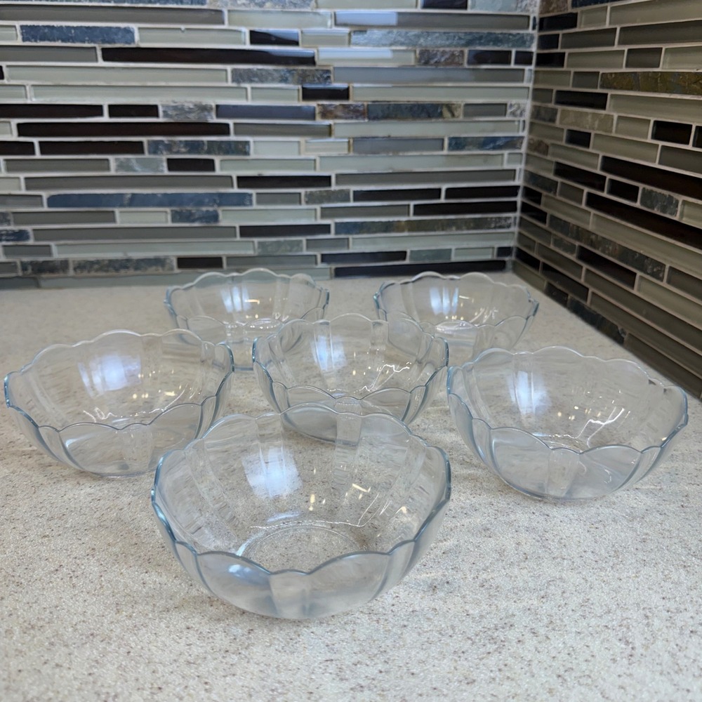 VTG Arcoroc Fleur Clear Glass Scalloped Petal Berry Dessert Bowls Set of 6 5"